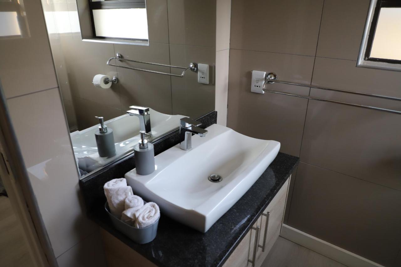 Memories Made Cottage Kampersrus AH Экстерьер фото
